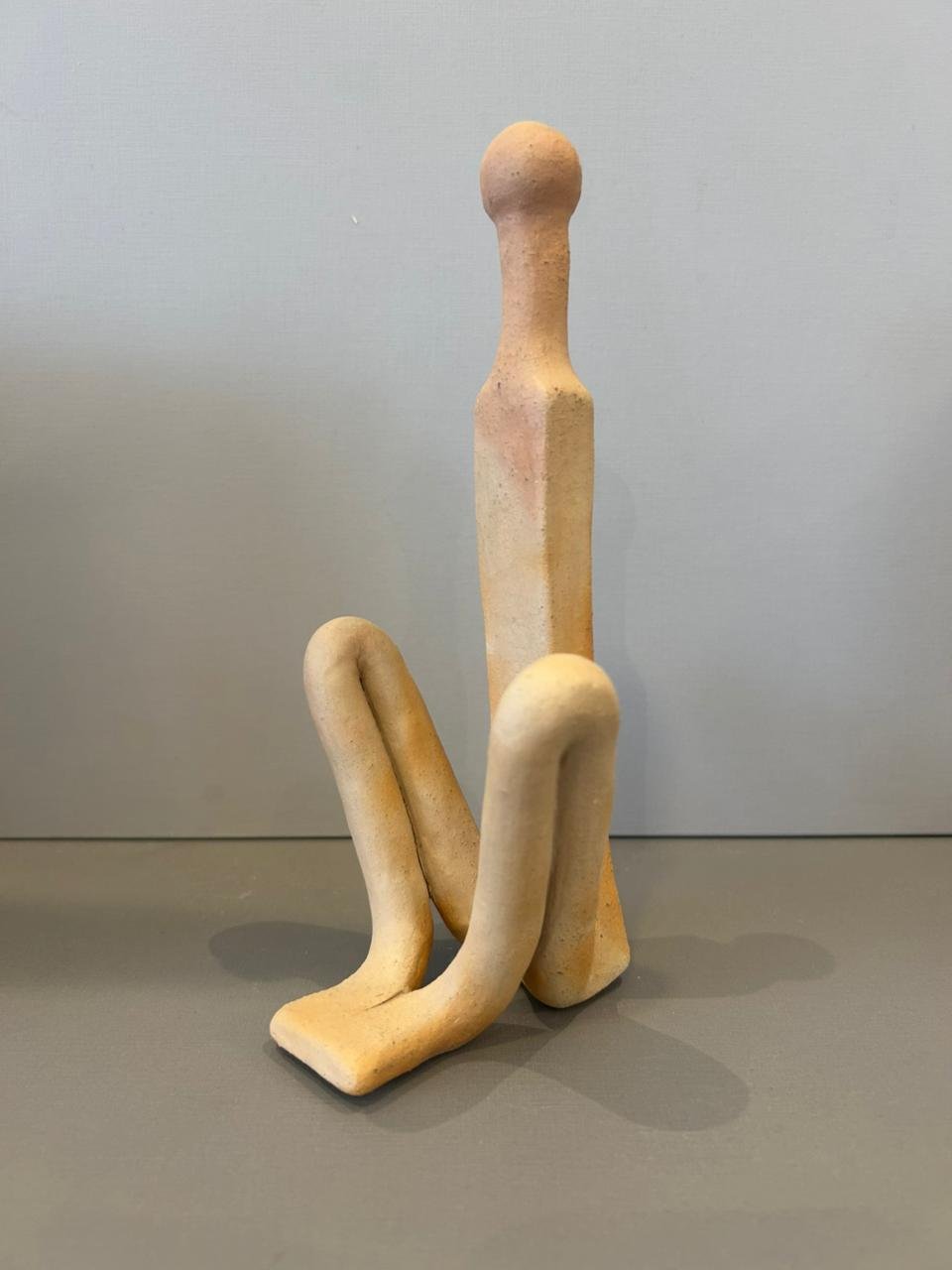 Escultura Alfredo Sentado