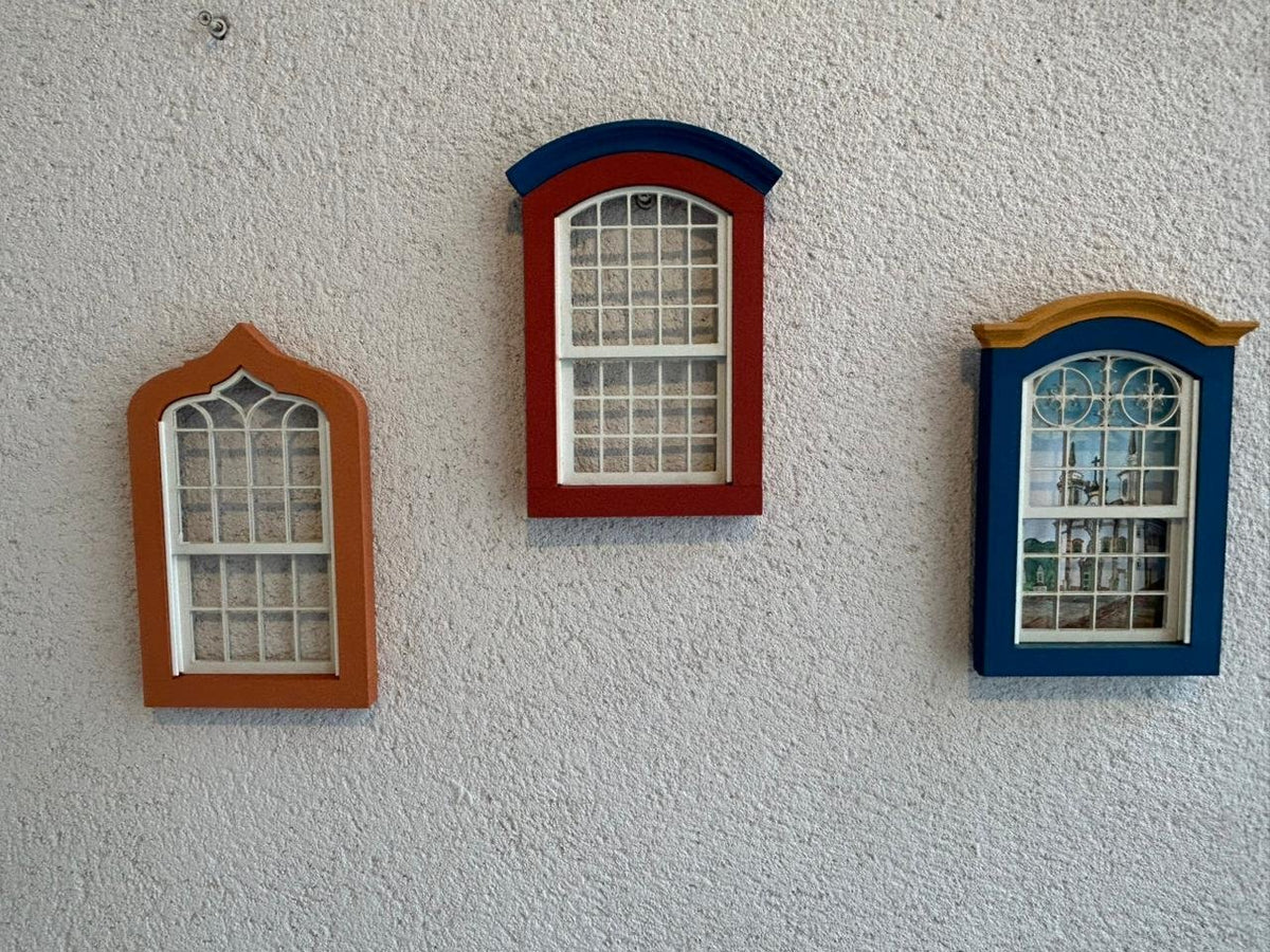 Janelinha Arco Combatido